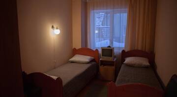 Фото номера Двухместный номер с 2 отдельными кроватями Гостиница Guest house Postoyalyi Dvor г. Ханты-Мансийск 3